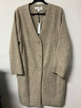 Load image into Gallery viewer, Prologue (M) tan twd coat NWT

