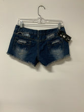 Load image into Gallery viewer, X (XL) Den Fray Short NWT
