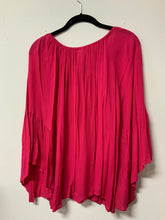 Load image into Gallery viewer, R (S/M) pink shirt NWT
