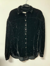 Load image into Gallery viewer, We the Free (XS) black velvet long sleeve
