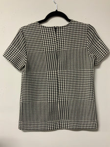 Ann Taylor (XS) black & white hounds tooth shirt