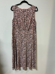 Suite (7) pink blk dress NWT