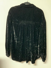 Load image into Gallery viewer, We the Free (XS) black velvet long sleeve
