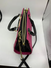 Load image into Gallery viewer, Betsey pink cream blk quilt chain s
