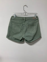 Load image into Gallery viewer, Dear John (26) green cuff short
