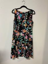 Load image into Gallery viewer, Michael Tyler (S) flower dress NWT
