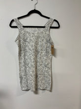 Load image into Gallery viewer, Duluth (XS) white grey NWT
