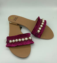 Load image into Gallery viewer, Hippie (8.5) pink sandal NWT
