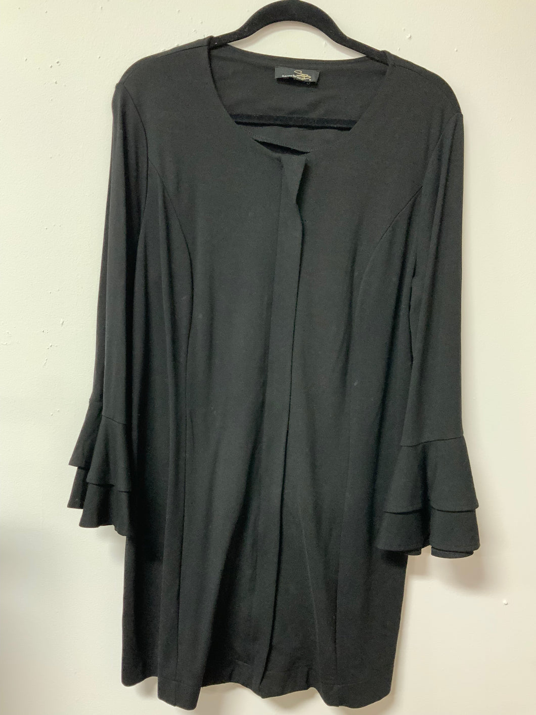 Suzanne Betro (S) black zipper bell sleeve dress