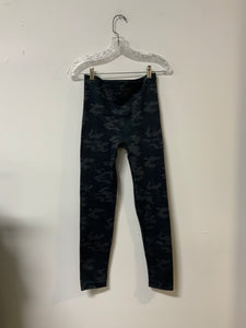 Spanx (L) grey camo leggings