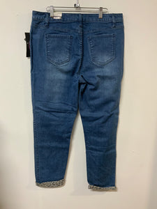 Slim Sat (14) rev leop jean NWT