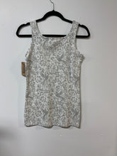 Load image into Gallery viewer, Duluth (XS) white grey NWT
