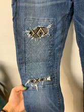 Load image into Gallery viewer, Hudson (26) blue, tank knee patch
