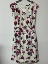 Load image into Gallery viewer, Tenki (10) rose dress NWT
