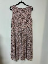 Load image into Gallery viewer, Suite (7) pink blk dress NWT
