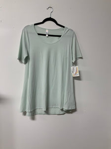 LuLaRoe (XS) mint tee NWT