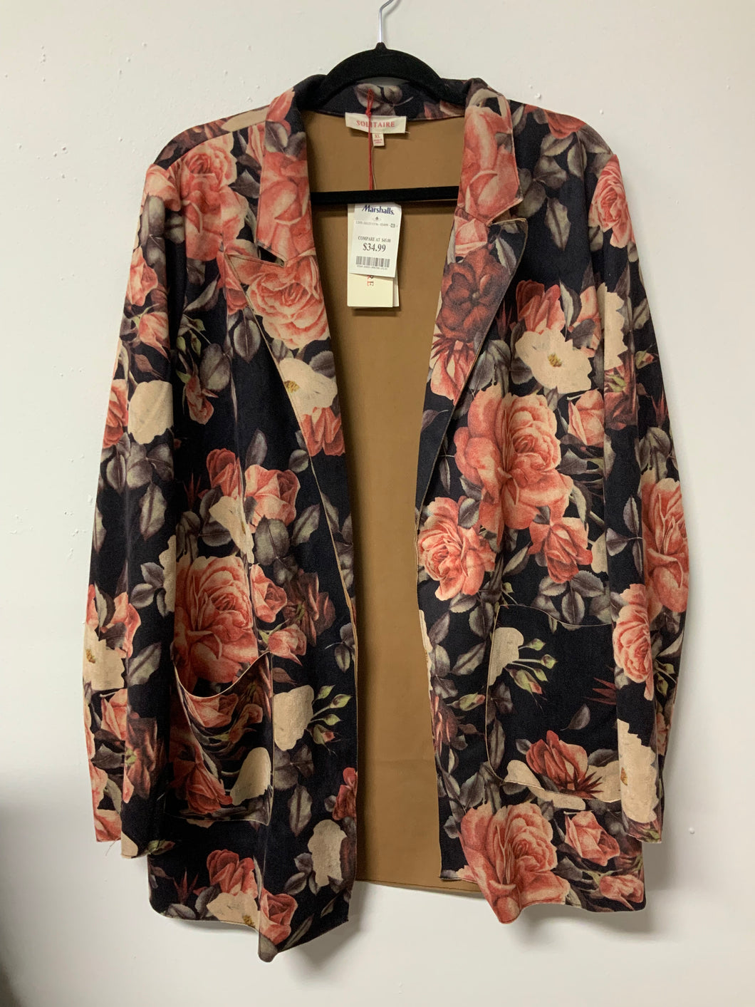 Solitaire (XL) soft floral blazer NWT