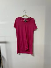 Load image into Gallery viewer, White Bur (M) open neck drs
