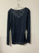 Load image into Gallery viewer, Vanity (L) Navy lace top NWT

