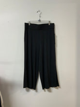 Load image into Gallery viewer, Micheal (S) black Groucho pant NWT
