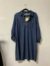 Load image into Gallery viewer, Anne Klein (14) Denim Gold Zip NWT
