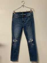 Load image into Gallery viewer, Hudso (26)knee hole jean
