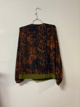 Load image into Gallery viewer, Cabi (S) Rust Blu snake olive hem
