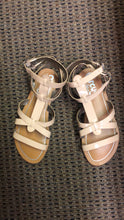 Load image into Gallery viewer, Circus by Sam Edelman nude sandal. 7.5
