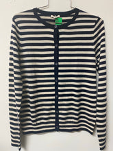 Load image into Gallery viewer, GAP (S) navy cream button cardigan
