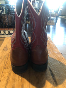 Ariat (6) brown red square toe