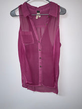 Load image into Gallery viewer, Free people button up tank, size S
